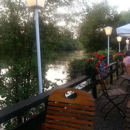 Altes Eishaus, & Restaurant Hotel *