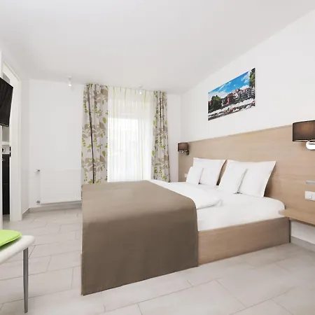 Altes Eishaus, & Restaurant Hotel Gießen