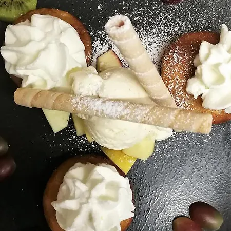 Altes Eishaus, & Restaurant