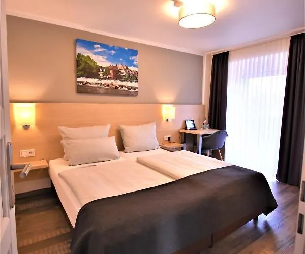 Altes Eishaus, & Restaurant Ξενοδοχείο *