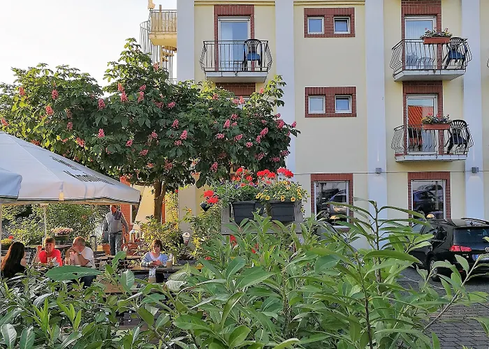 Altes Eishaus, & Restaurant Ξενοδοχείο Gießen